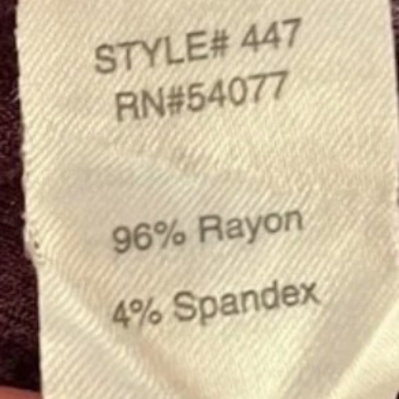 CAbi Style #447 Scoop Neck Tunic Top - Picture 7 of 7